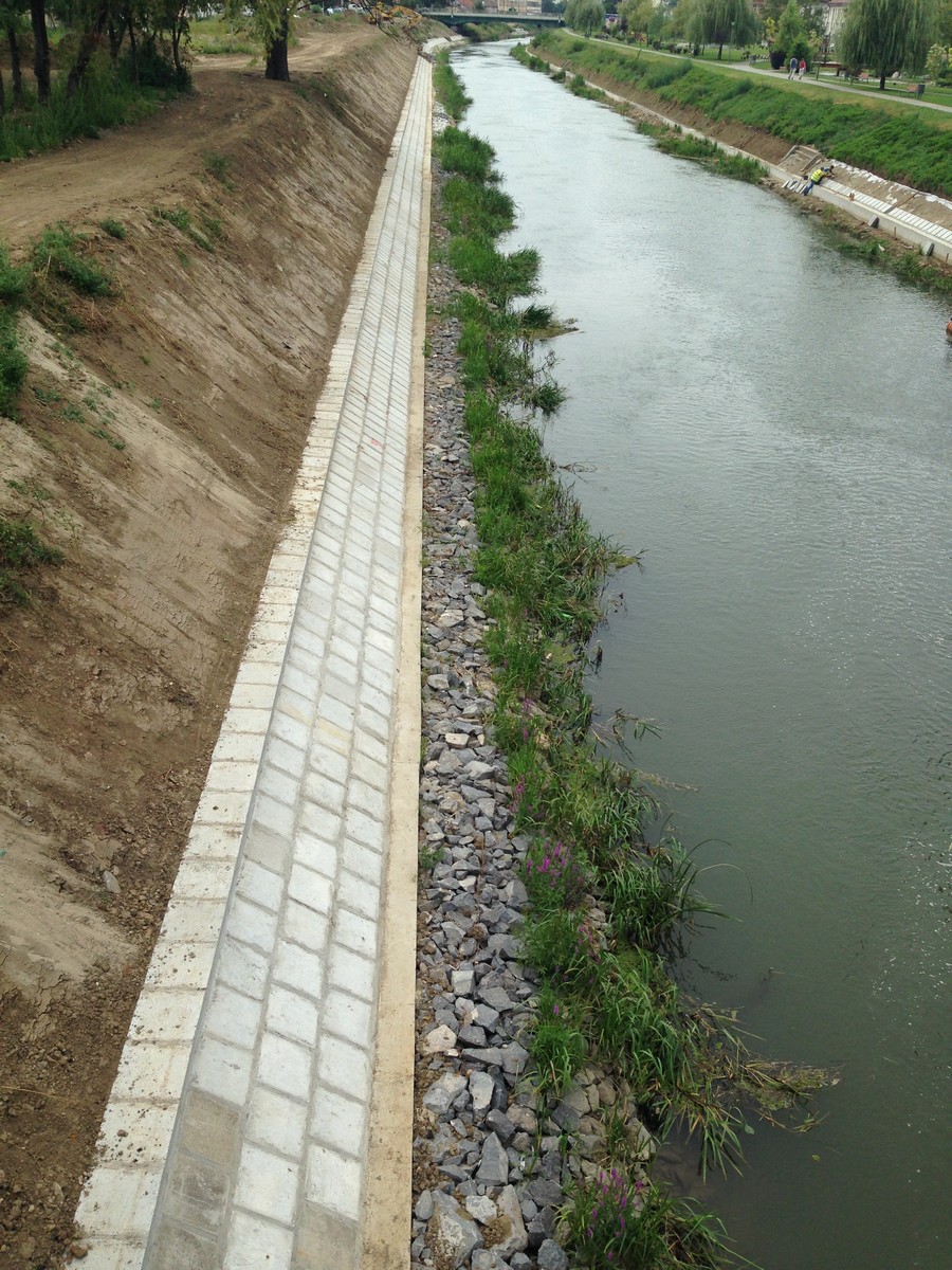 Consolidari Canal Bega in Mun. Timisoara